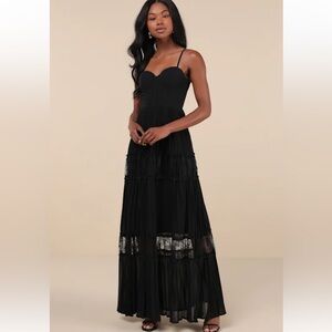 Stunning LULUS RSVP Black Pleated Lace Sleeveless Bustier
Maxi Dress NWT
$118
